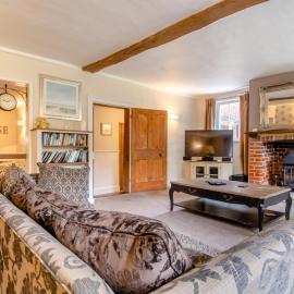5 Bed in Bramfield oc-sftmh, hotel en Bramfield