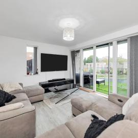 Lovely 2 Bedroom Apartment, hotel in Trumpington