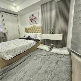 Rienzis Hiraya at Azure North - 11th floor studio with PS4,Washer,Mountain&Beach View