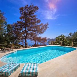 Villa Limanaki, hotel em Vromopoúsi