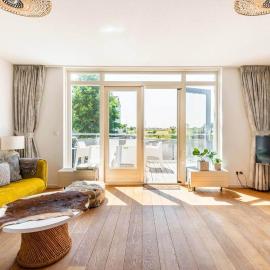 ‘t Blauwe Huis aan het Veerse Meer
