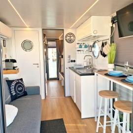 Houseboat Seabreeze, hotel Algheróban