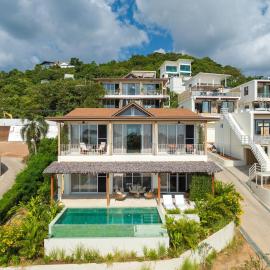 Rare 5BR Oasis - 30m to Sea