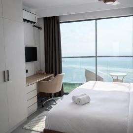 Yamunaviewnest, hotel in Noida