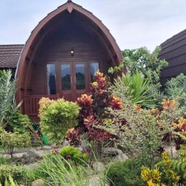 Bungalow Bangket, hotel i Selaparang