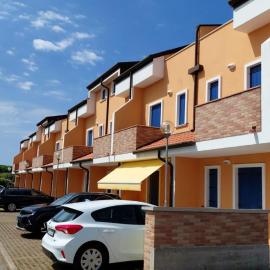 Residence Sole&Mare, hotel din Rosapineta