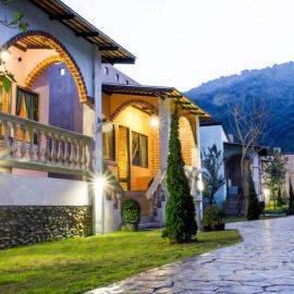Stamp Hills Resort, Hotel in Suan Phung