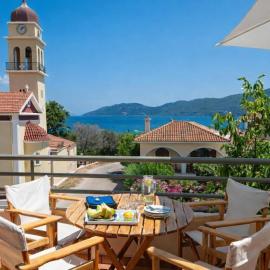 Iason, hôtel à Karavomylos