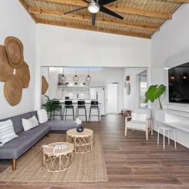 Villa Atlantico Ola - Shared Pool Access - 1 Parking Spot