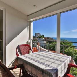 Beachfront Sunset Apartments Sutomore, hotel a Brca