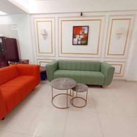 Modern condo with uninterrupted wifi، فندق في أنجونا