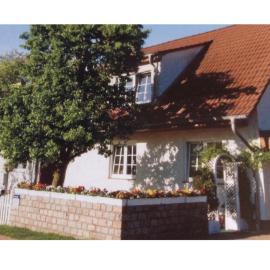 Pension An der Bleiche, hótel í Wustrau
