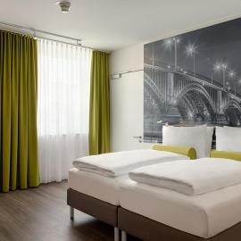 Super 8 by Wyndham Mainz Zollhafen, hotel din Mainz