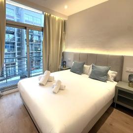 Madrid Modern Studio with Terrace & Parking