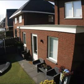 Private apartment with garden, close to Amsterdam, hotell i Assendelft