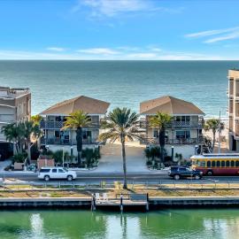 Beachfront 3B Family Waterview with Large Balcony
