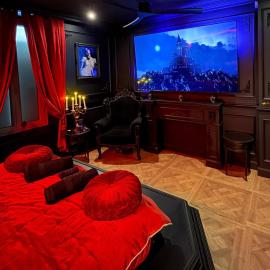 Elisabeta Suite - Eternal Romance with Balneo XL, Hotel in Chamalières