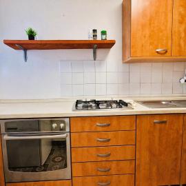Simple Holiday Home, hotelli kohteessa Jablanac