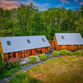 York Retreat - Forest Views, Guest House & BBQ, hotel di York