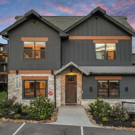 Smith Creek Resort - 5 Bedrooms 20 Guest - Indoor Pool - Resort Amenities