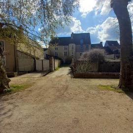 Studio centre ville la Ferté Bernard, hotell i La Ferté-Bernard