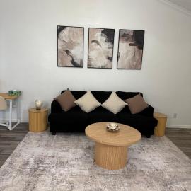 Modern Spacious Condo Ideal for Relaxation Stays: Houston'da bir otel
