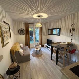 Cocon indépendant dans villa, idéalement situé entre Sommières, Montpellier et les plages Palavas, Carnon