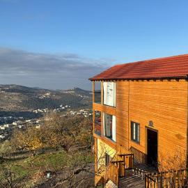 Akwakh Al-Kanz اكواخ الكنز عجلون1, hotel u gradu Ajloun