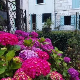 La Suzanne โรงแรมในบร็องโทม