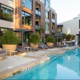 Global Luxury Suites at Downtown Mountain View, hotel in Mountain View