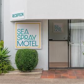 Sea Spray Motel - Merimbula，梅里布拉的飯店