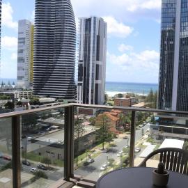 Oceanview Broadbeach - Close to everything!