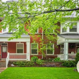 Historic Charmer Walk to Forest Park ABODEbucks, Hotel in Tower Grove
