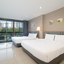 Grand 3BR Townhouse in the Heart of BKK - Emsphere