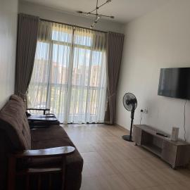 Elegant and Serene Lakefront Haven at Pearl Marina