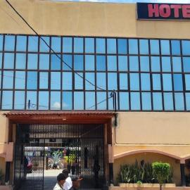 Hotel Wilkelbro, hotel v Teteju