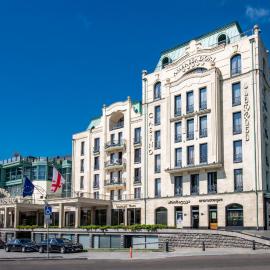 Ambassadori Tbilisi Hotel, hotel di Tbilisi City