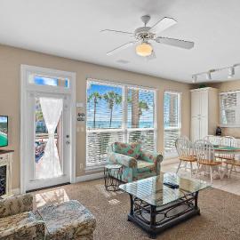 Destiny Beach Villas #9A, hotel in Destin