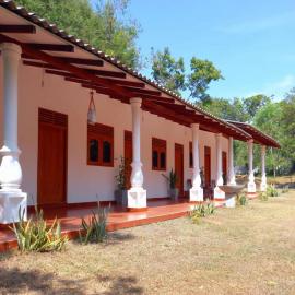Nangurama Guest House, Hotel in Ambalantota
