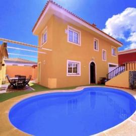 Lava Rural Home, Hotel in San Isidro