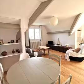 Les Embruns, appartement 4pers, hotel in Bréhal
