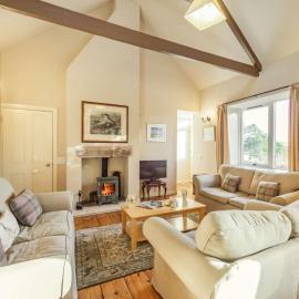 4 Bed in Mindrum oc-86272, Hotel in Carham