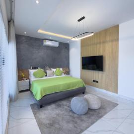 Luxury Executive Balcony Suite at THE HIDDEN DOMUS I Elmina Suite