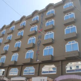 Atlas Hotel, מלון בארושה