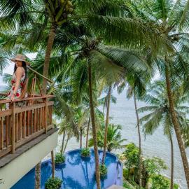 Seascape Beach Retreat