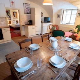 Ferienwohnung Ottmanach Josefhof, Hotel in Pischeldorf