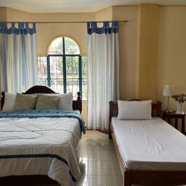 Brussels Garden Inn, Hotel in Lagawe