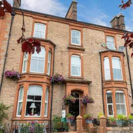 Glendale Guest House, hotel di Penrith