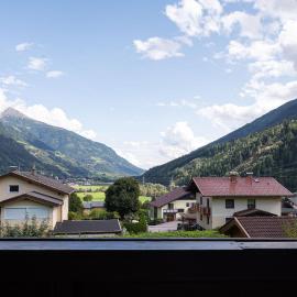 Panorama Apartments Semslach, hotel sa Obervellach