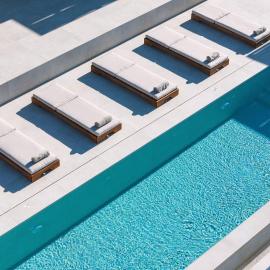 Villa Maninee-Bespoke Villa-Heated Pool -BBQ-Seaview